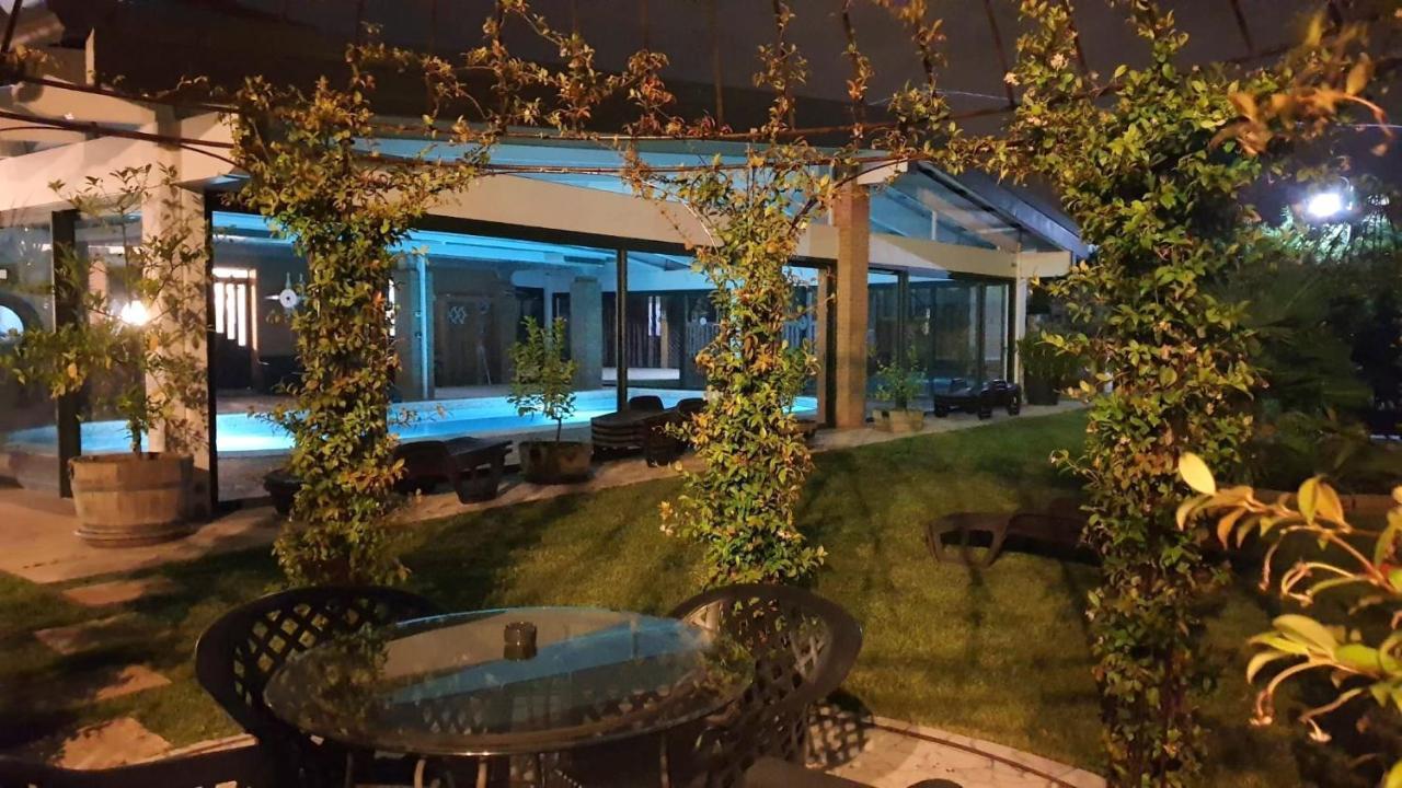 Casa Molina Apartment Кастелнуово дел Гарда Екстериор снимка