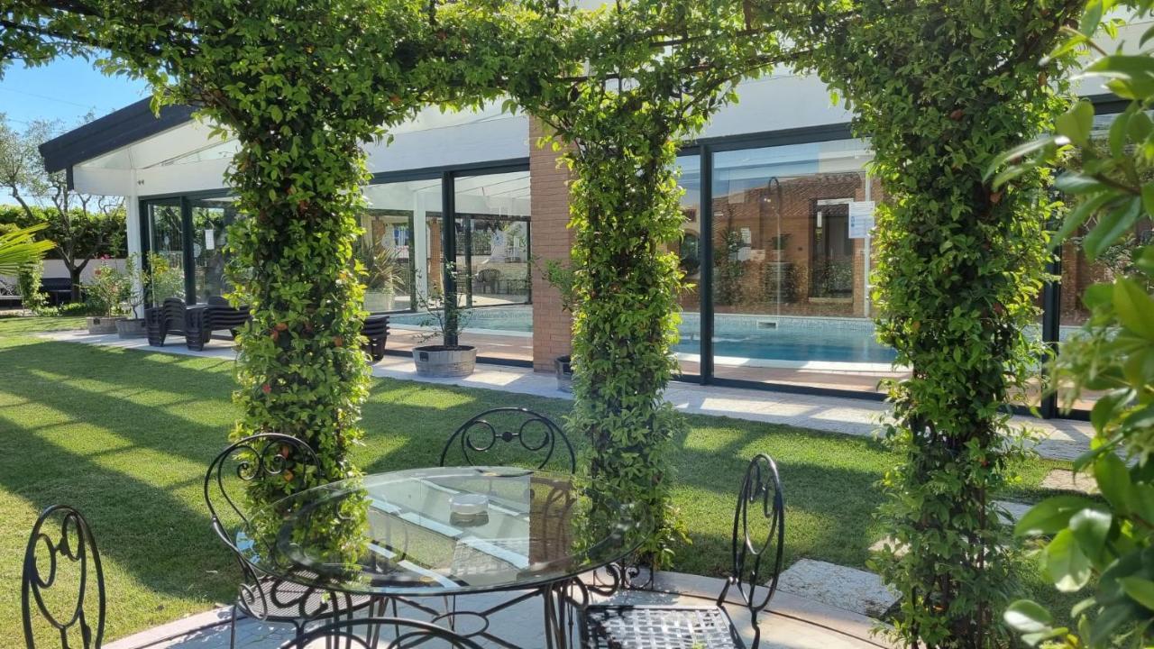 Casa Molina Apartment Кастелнуово дел Гарда Екстериор снимка